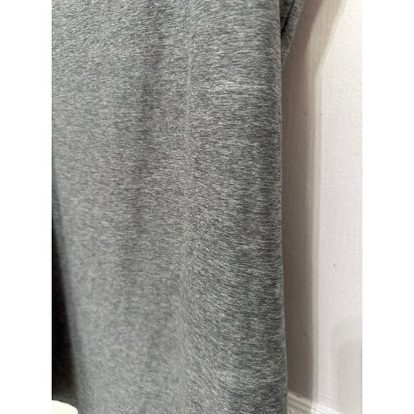 No boundaries women’s size large Gray tank top - Picture 3 of 8
